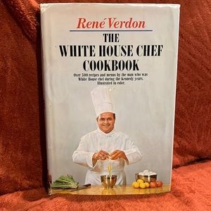The White House chef cookbook ( copyright 1967 )